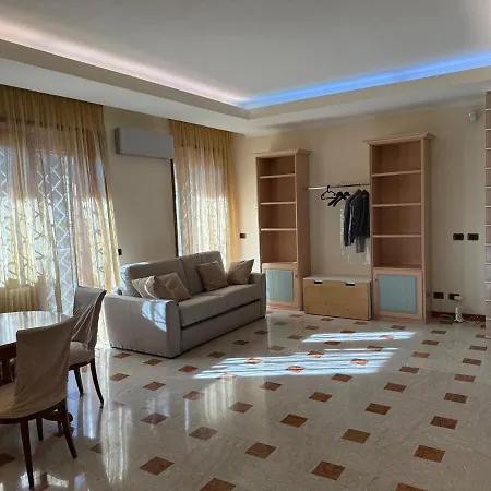 Апартаменты In The Heart Of Eur