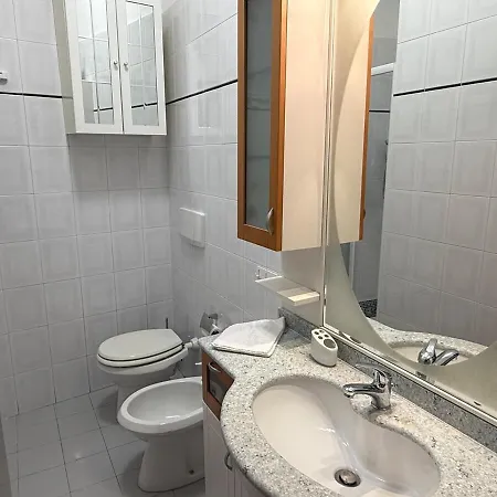 In The Heart Of Eur Apartment